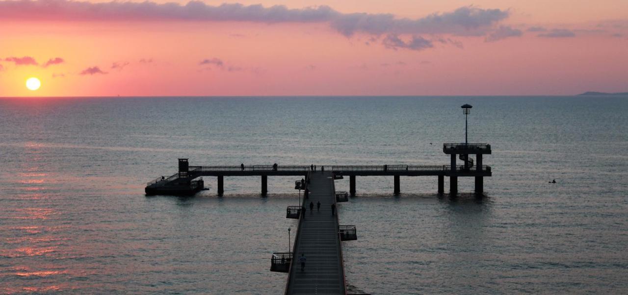 Luxury Apartment On The First Line To The Sea Burgas Zewnętrze zdjęcie