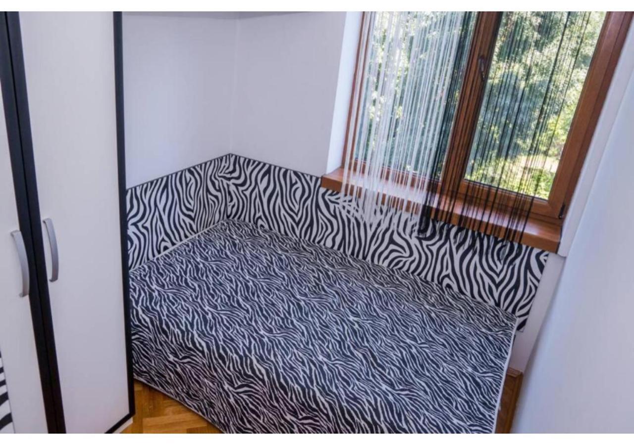 Luxury Apartment On The First Line To The Sea Burgas Zewnętrze zdjęcie