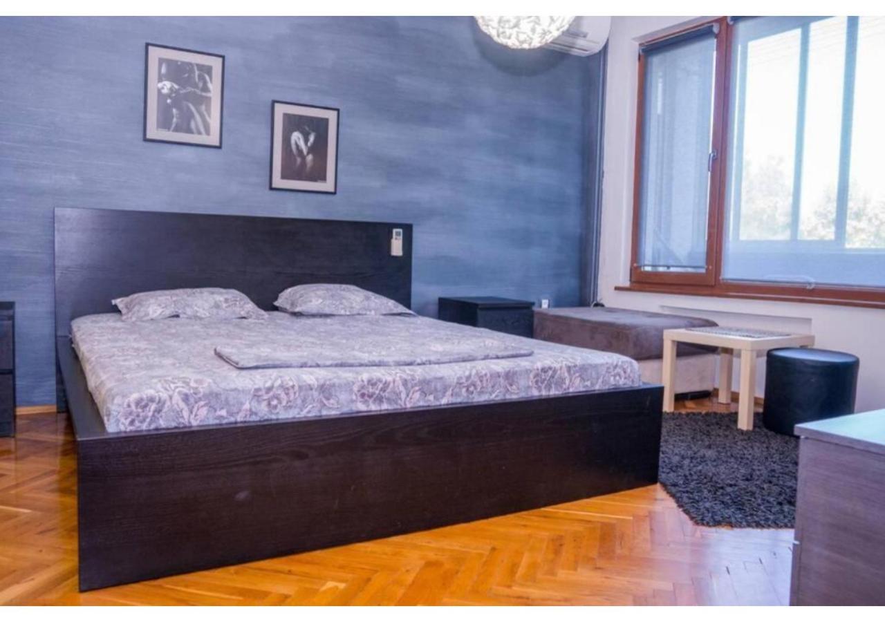 Luxury Apartment On The First Line To The Sea Burgas Zewnętrze zdjęcie
