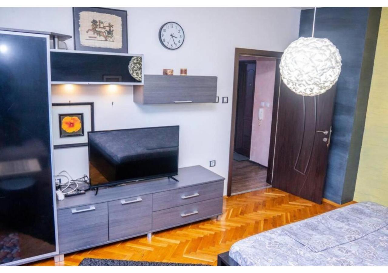 Luxury Apartment On The First Line To The Sea Burgas Zewnętrze zdjęcie